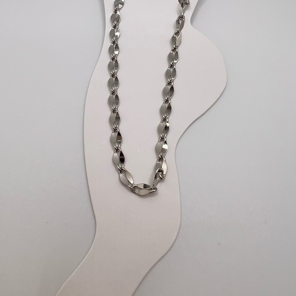 Elegant Silver Chain anklet - Picture 2 of 6